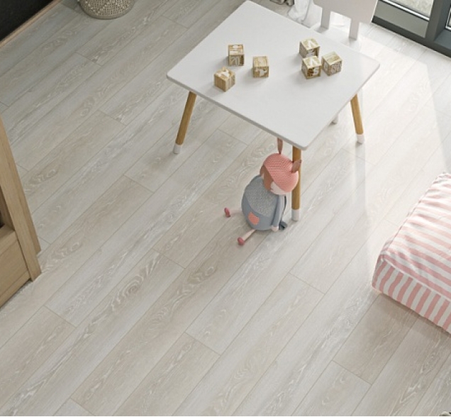 LVT плитка Cronafloor Wood Дуб Мане W LVT 013